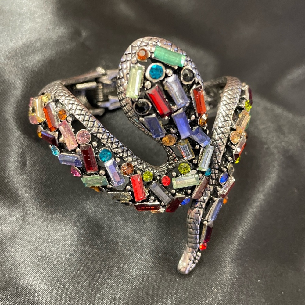Jeweled snake bracelet cuff new